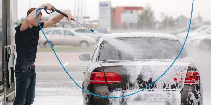 Ligue a lavadora na tomada