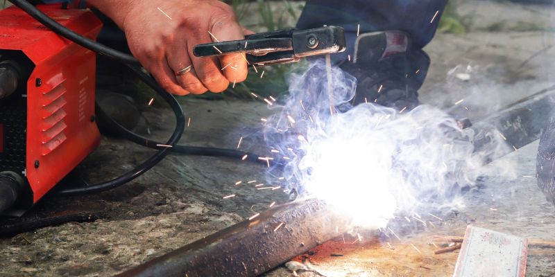 Máquina de Solda Inversora: O Que é, Para Que Serve e mais
